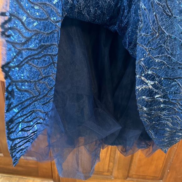 NEW Mac Duggal Embellished Navy 1/2 Sleeve Dress size 20 - Picture 10 of 15